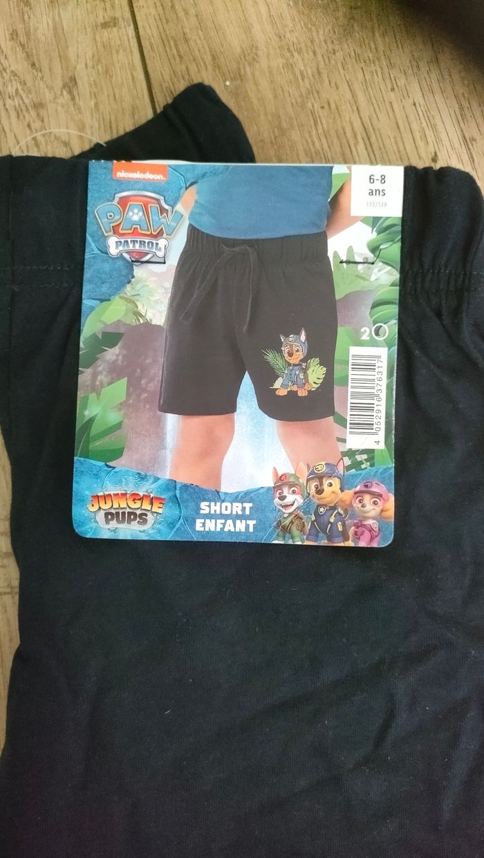 Short neuf pat'patrouille. Taille 6-8 ans. - photo numéro 2