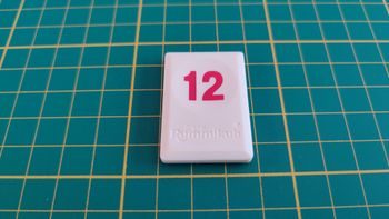 Tuile chiffre 12 douze rouge pièce détachée L'original Rummikub chiffres M&M Ventures 2014 #E31