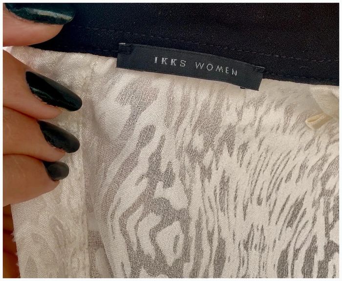 Chemisier IKKS blanc et noir taille S très bon état - photo numéro 5