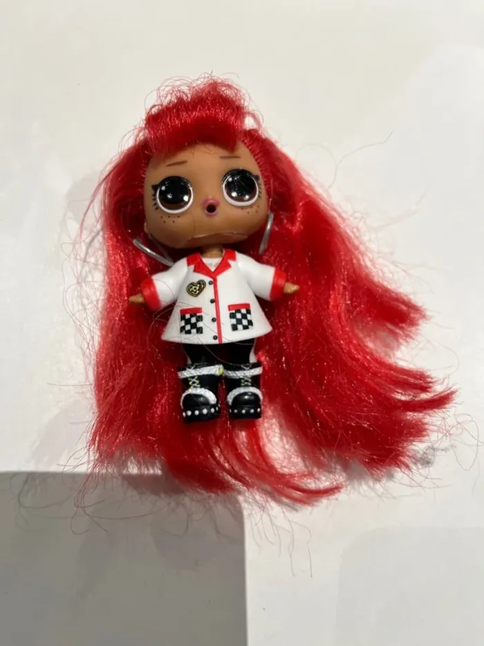 lot de poupées LoL Surpise - photo numéro 5