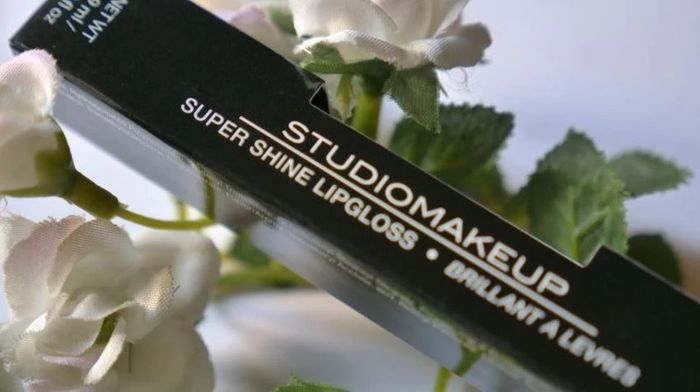 Gloss soin StudioMakeUp - photo numéro 2