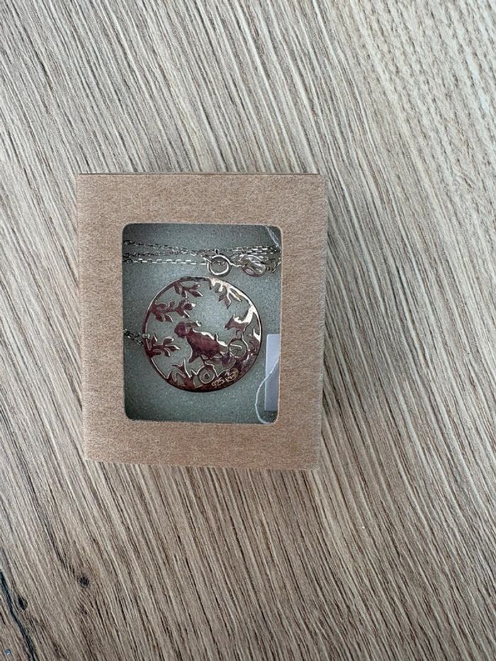 Pendentif et collier