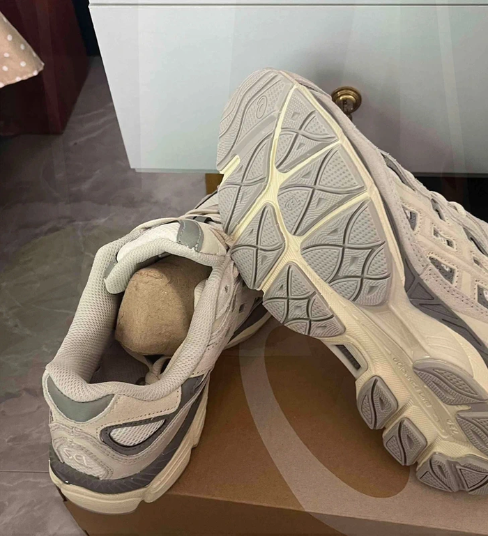 Asics GEL-NYC Gris 39 - photo numéro 4