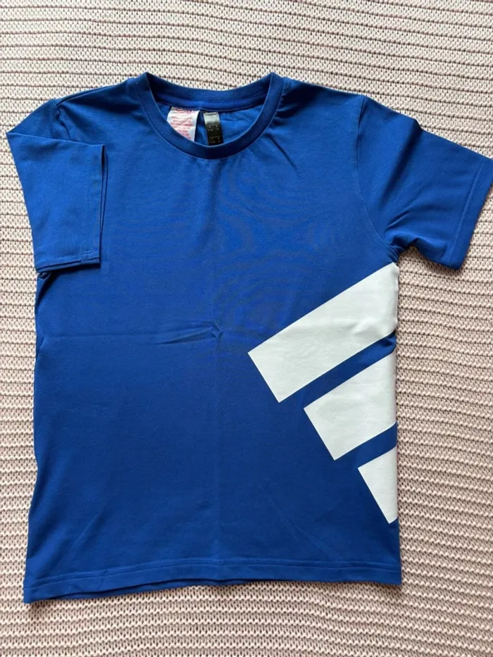 Lot de 3 t-shirts Adidas Garçon 9-10 ans - photo numéro 2