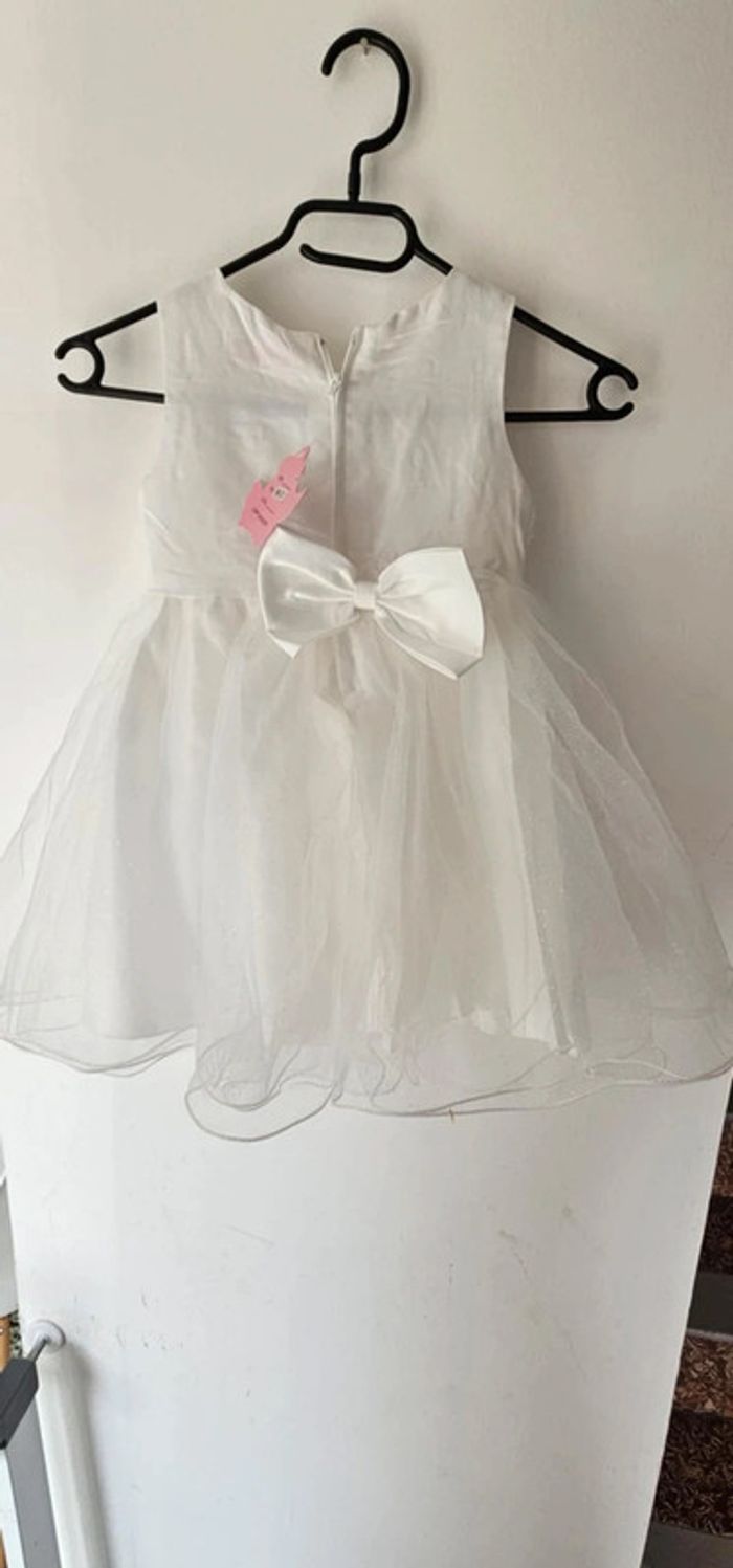 Robe 3 ans - photo numéro 2