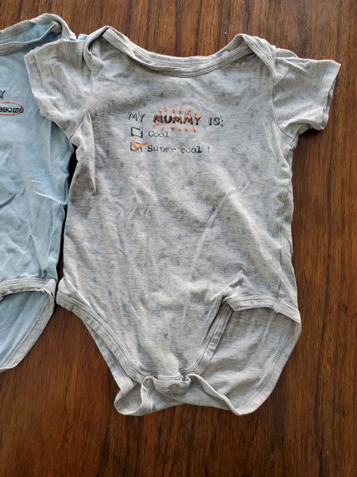 Lot de 3 bodies manches courtes 2 ans - photo numéro 5