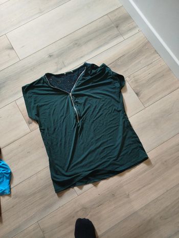 Tee shirt