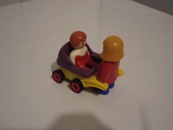 ENFANT AU LANDEAU