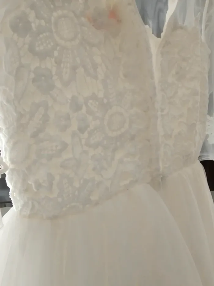 Robe blanche de cérémonie fille 12 ans ( parfait état) - photo numéro 8