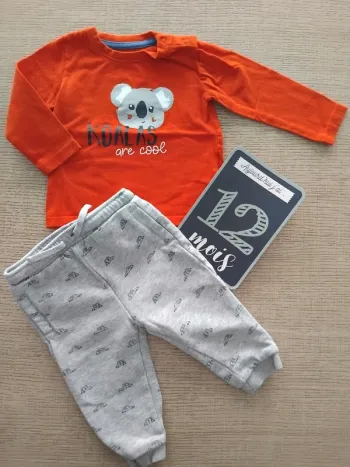 Ensemble 12 mois / 74-80 cm