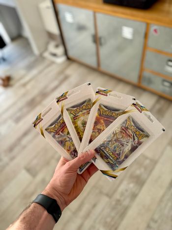 Artset 4 Boosters Pokémon Stars Étincelantes – Blisters – Neuf Scellé