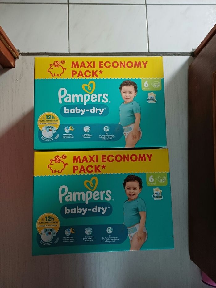 160 couches pampers baby dry taille 6