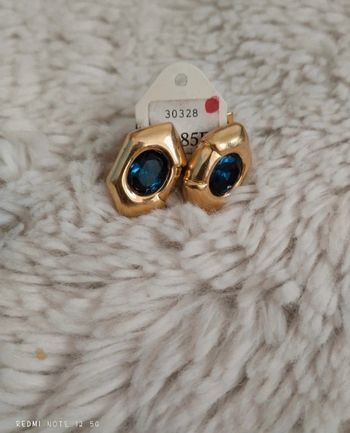 Magnifique paire de boucles d'oreilles Vintage