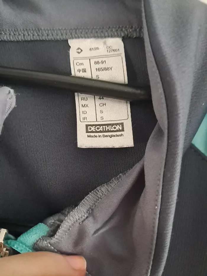 Veste jogging taille S - photo numéro 2