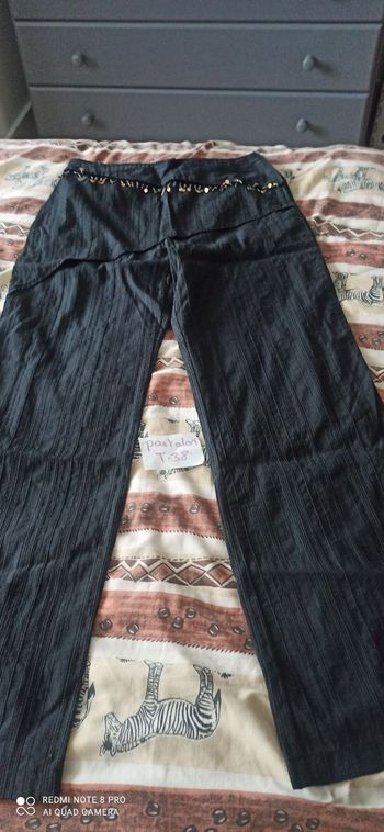 Pantalon noir t. 38