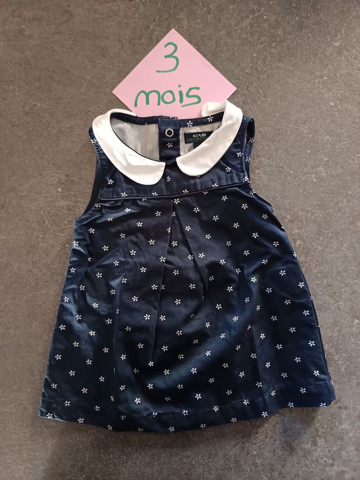 Robe bleue fleurs blanches 3 mois