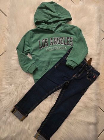 Neufs (non portés) 💙💙😍🤩sweat molleton et jeans skinny 3 ans garçon 💙💙😍🤩