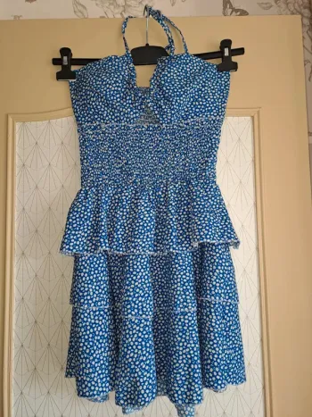 Robe à volants fluide H&m 36/38 étiquette coupée comme neuve