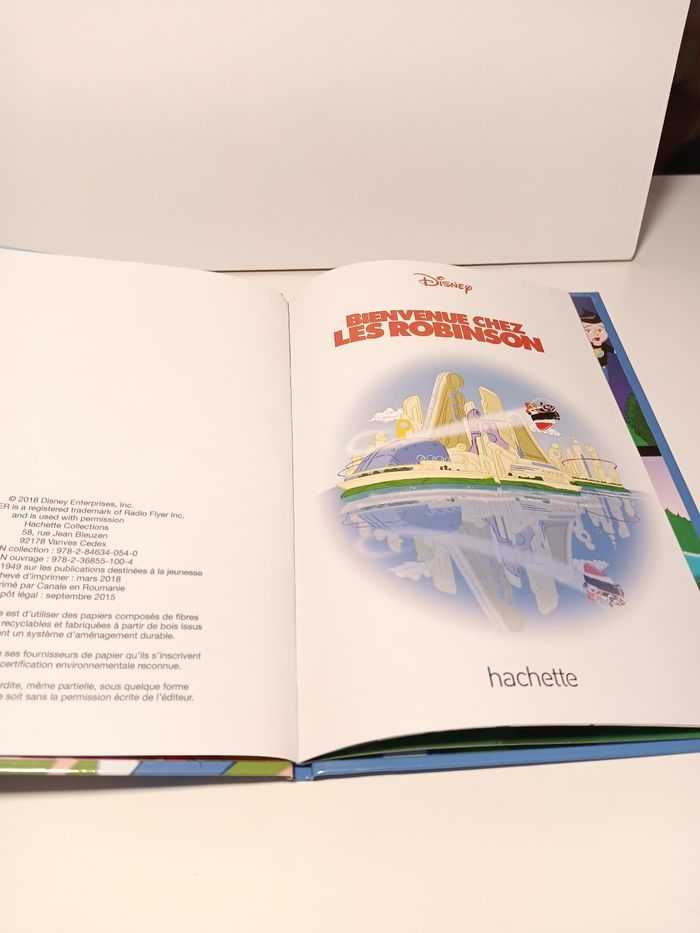 Livre Disney club du livre Bienvenue chez les robinson - photo numéro 4