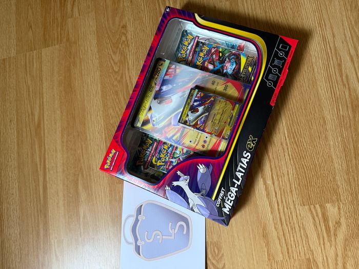 Coffret Pokémon, Méga-Latias ex en français