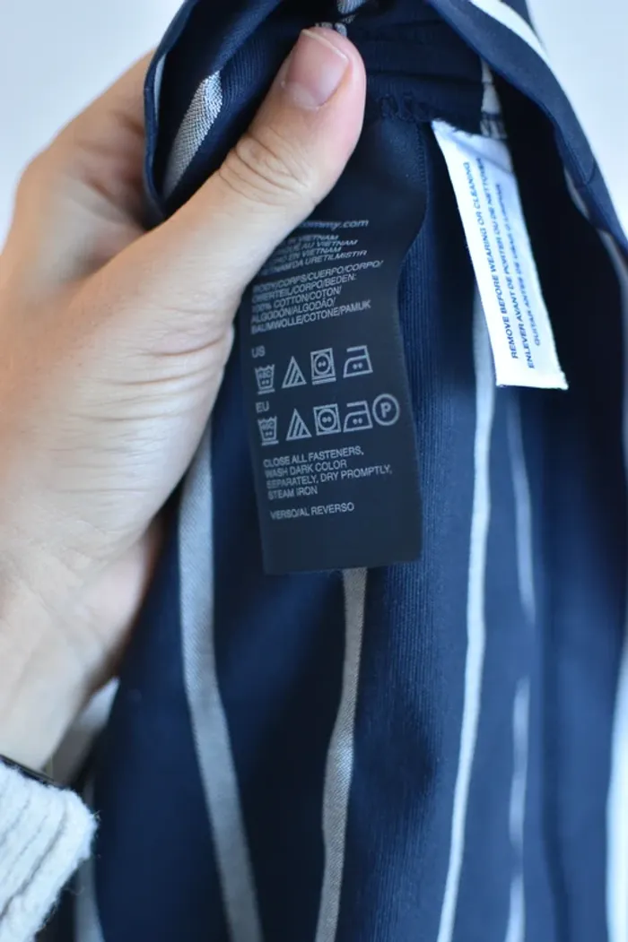 Robe Tommy Hilfiger en taille 4 - Très bon état - photo numéro 4