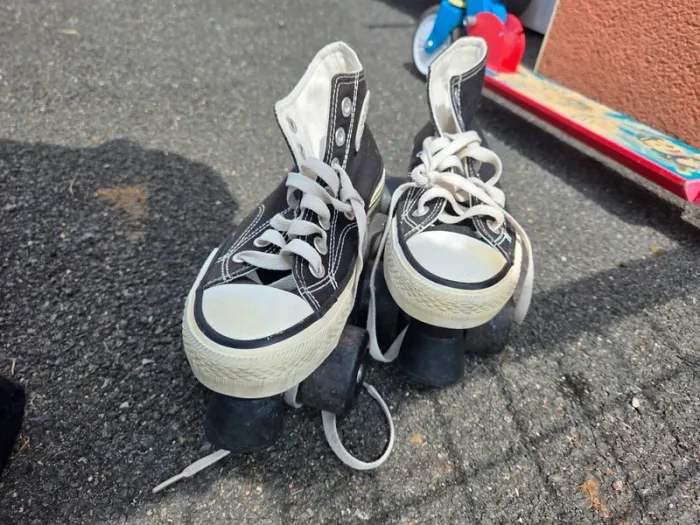 Patins a roulettes - photo numéro 2