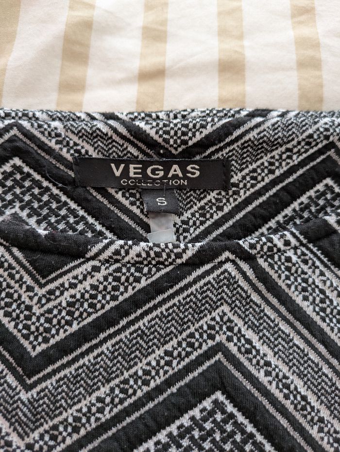 Robe Tunique Vegas Collection - Motif Chevron Noir & Blanc - photo numéro 2