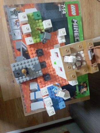 Lego Minecraft 21145