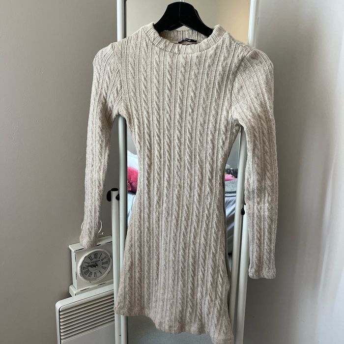 robe dos nu - photo numéro 1