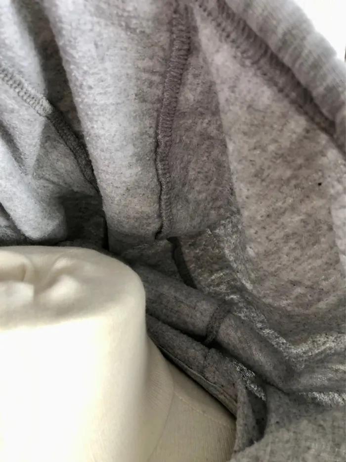 Veste sweat grise - photo numéro 3