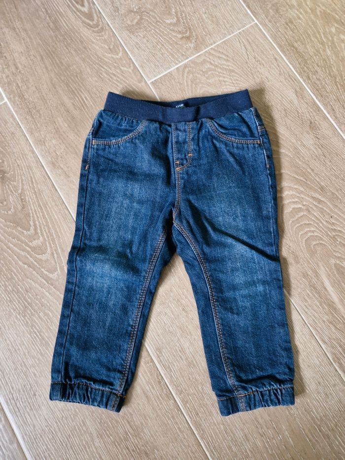 Lot de 3 pantalons Kiabi 18 mois - photo numéro 4