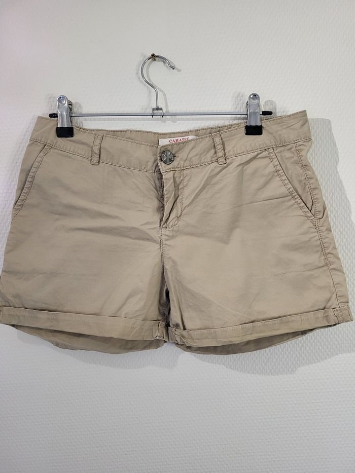 Short femme camaïeu