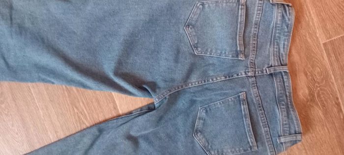 Jean femme - photo numéro 3