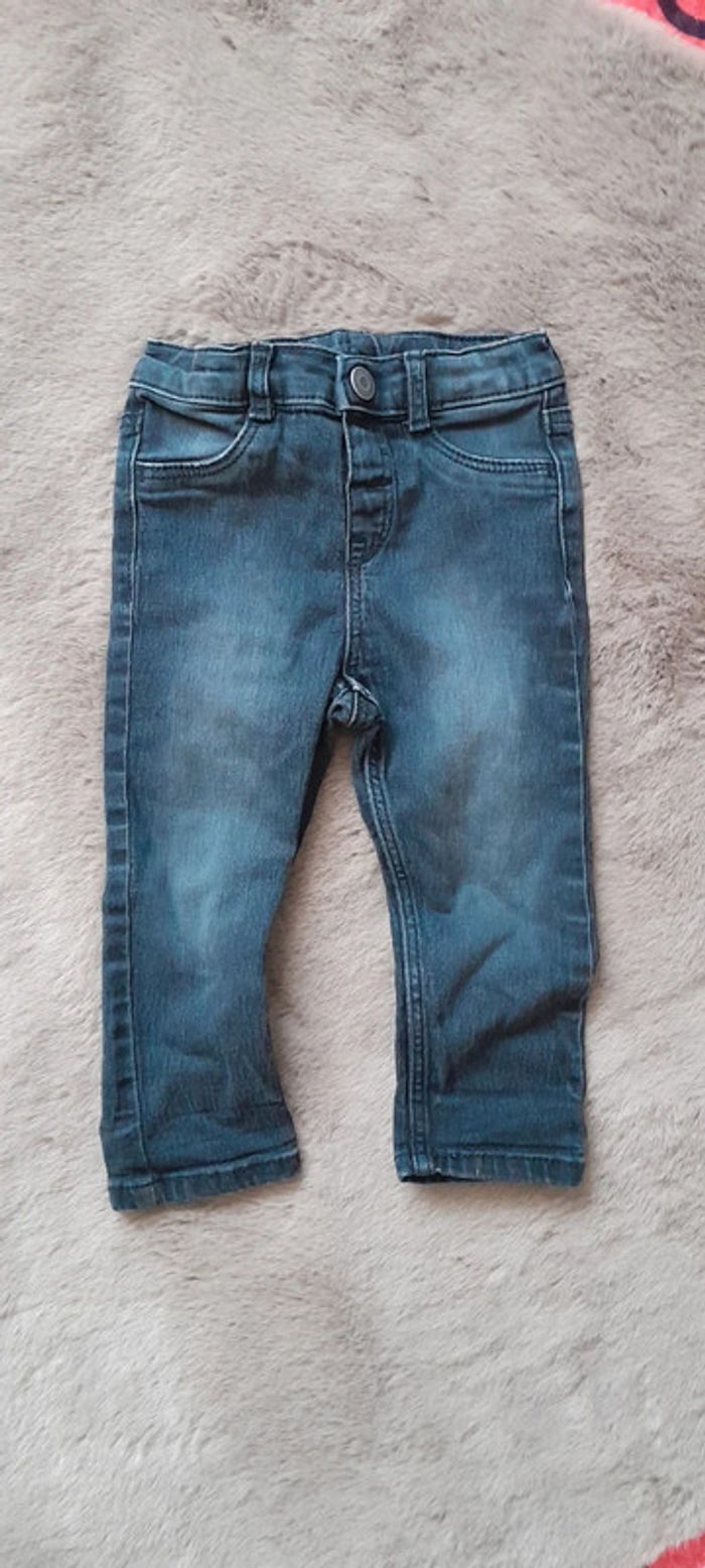 Jeans noir / h&m / Taille 12 mois - photo numéro 2