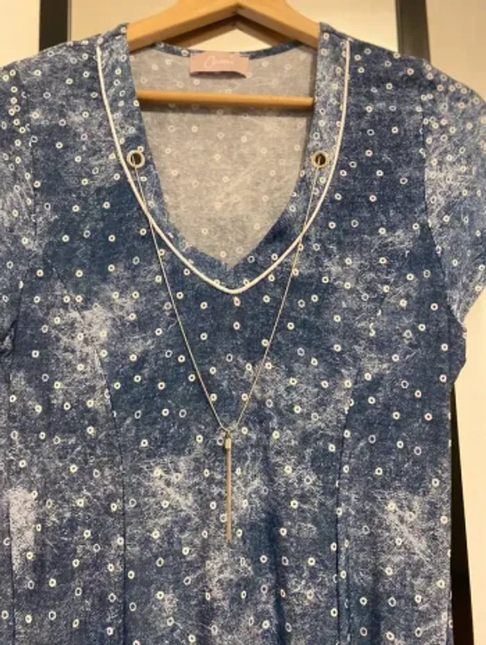 Robe fluide avec collier - photo numéro 4