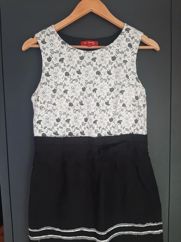 Robe à dentelle