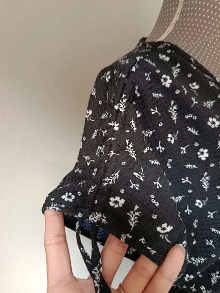Combishort noir fleuri Taille S Kiabi - photo numéro 3
