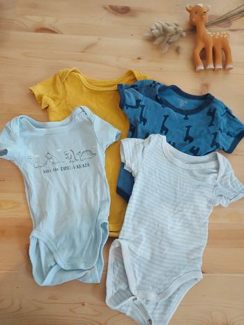 Bodies manche courte