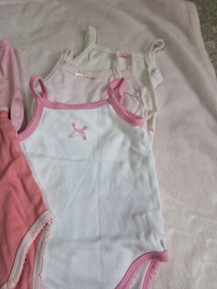 Bodys 6m cp - photo numéro 2