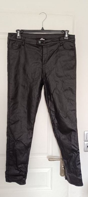 Pantalon simili cuir