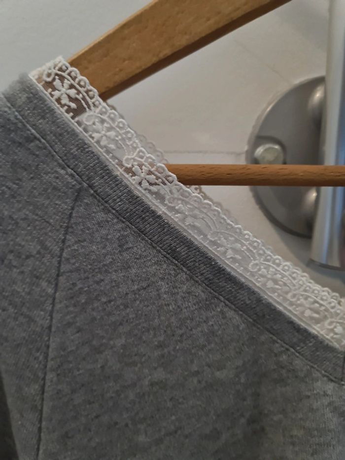 Pull col V Mim taille 40 - photo numéro 7