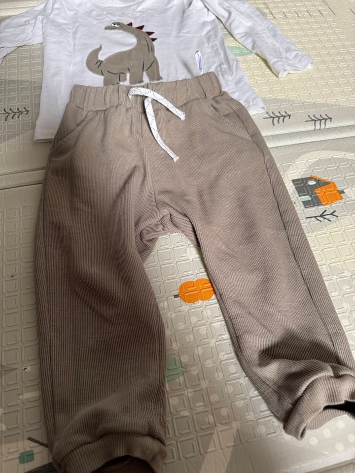 Ensemble 2 pièces C&A - photo numéro 2