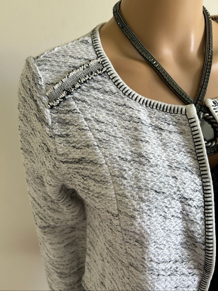 Veste courte légère Mise au Green taille 1 jamais portée - photo numéro 4