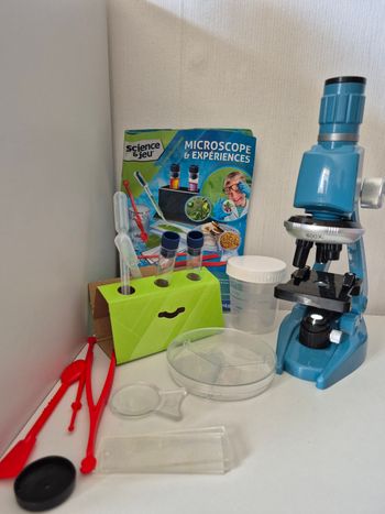 🔬 Microscope & Expériences - Coffret Science et Jeu (Clementoni)