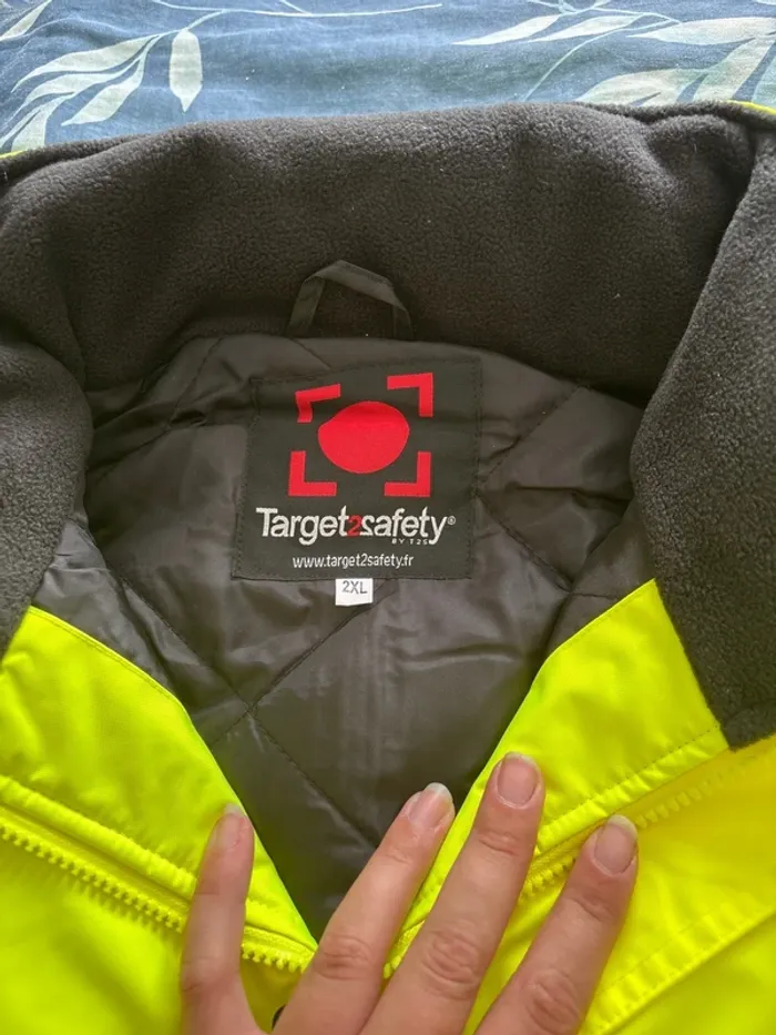 Manteau avec bande réfléchissante - photo numéro 2