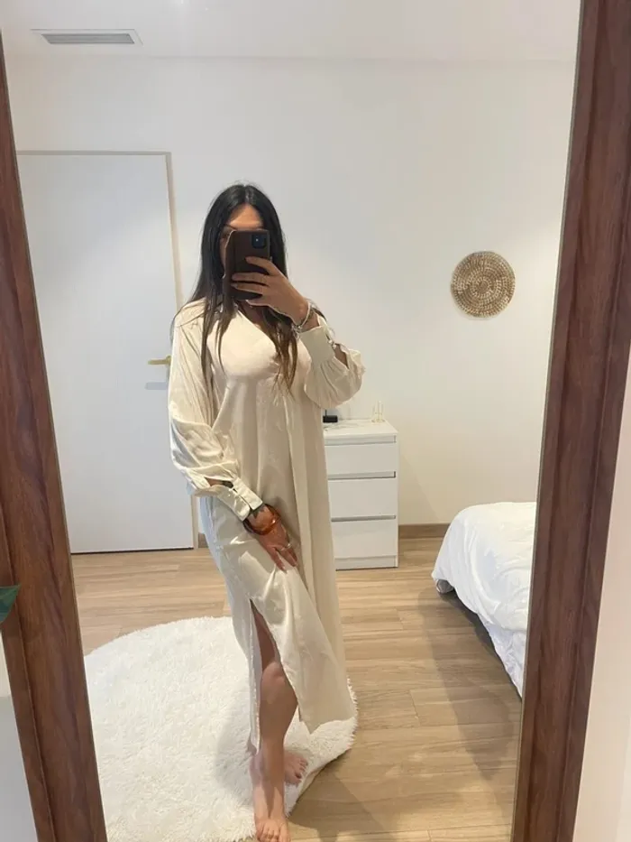 Robe longue satin H&M - photo numéro 2