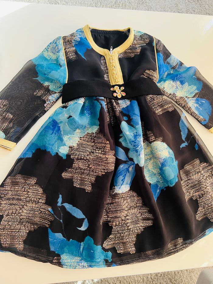 Caftan bébé neuf