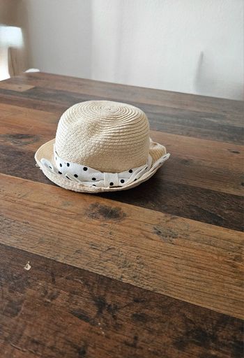Chapeau bebe fille taille 49 12-24mois