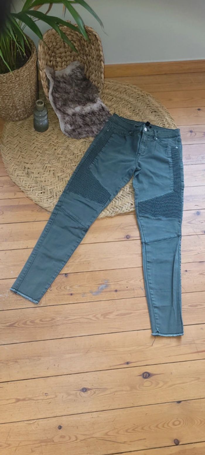 Joli jeans kaki Jennyfer Taille S Parfait état