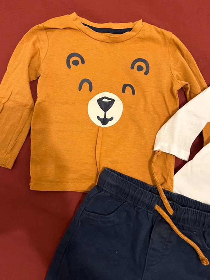 T-shirt manches longues et pantalon - photo numéro 3